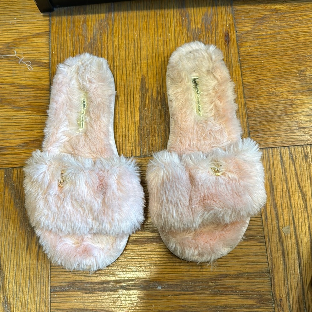 Michael Kors Fuzzy Slippers